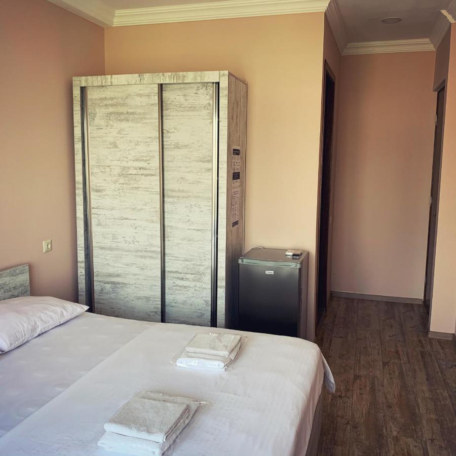 Hotel Crown Ureki Εξωτερικό φωτογραφία