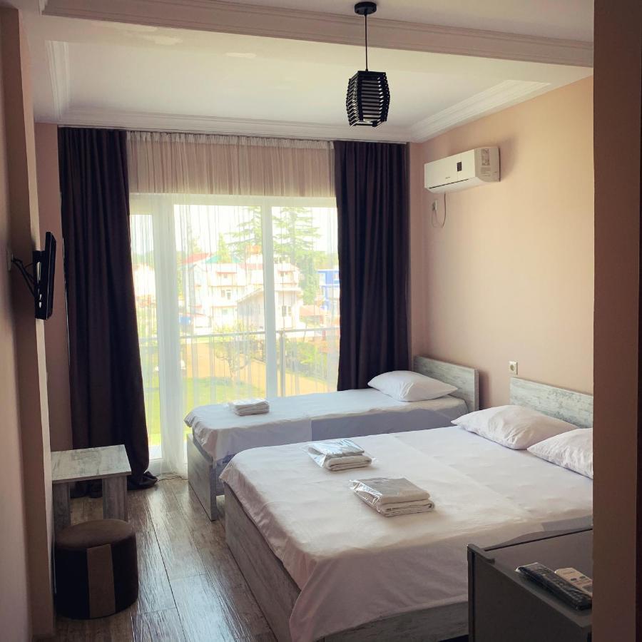Hotel Crown Ureki Εξωτερικό φωτογραφία