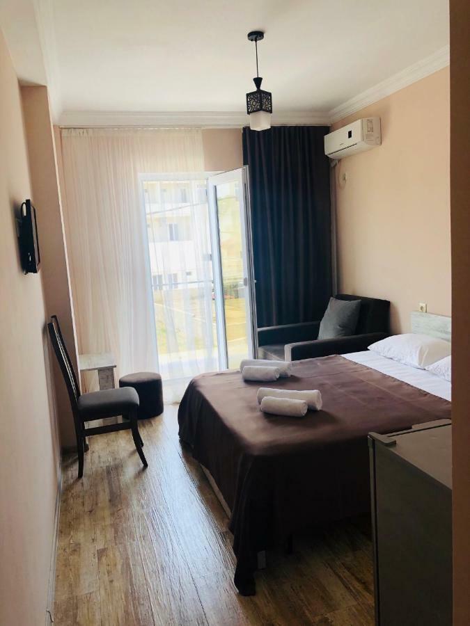 Hotel Crown Ureki Εξωτερικό φωτογραφία