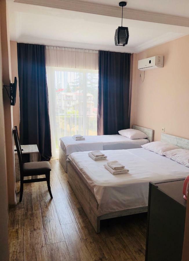 Hotel Crown Ureki Εξωτερικό φωτογραφία